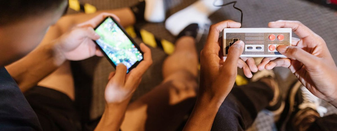 Mobile phone gaming with a Bluetooth controller