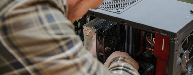 Thermal Pads vs Thermal Paste on a Laptop: VRAM, VRM, and CPU Use Cases