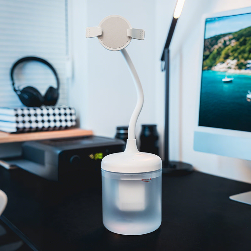 KryoZon S6 phone cooler stand with 360-degree rotation and anti-slip grip for streaming setup